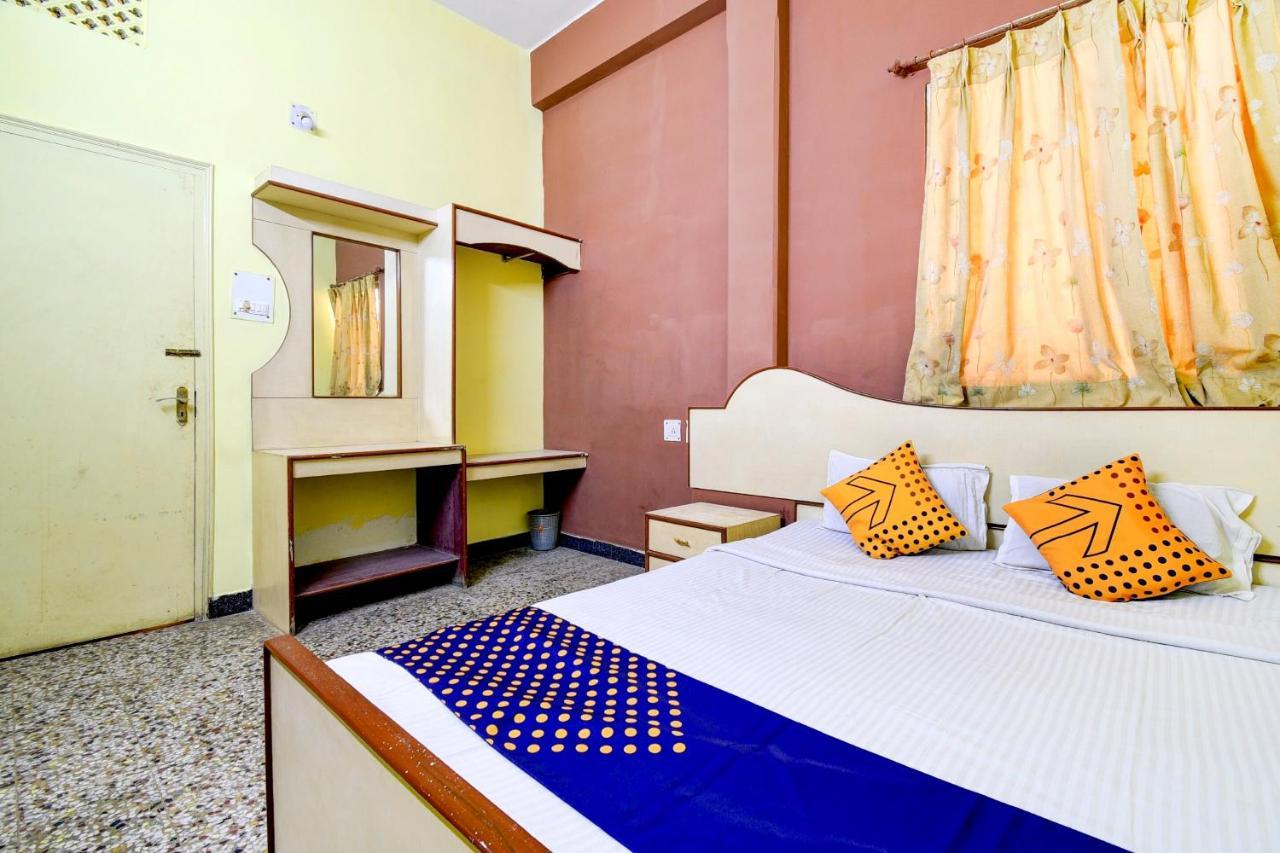 Spot On 80135 Gopala Residency Hotell Dibrugarh Eksteriør bilde