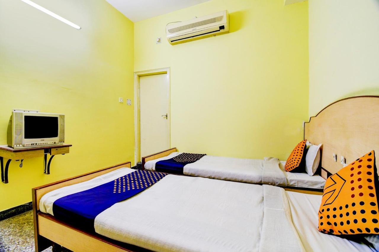 Spot On 80135 Gopala Residency Hotell Dibrugarh Eksteriør bilde
